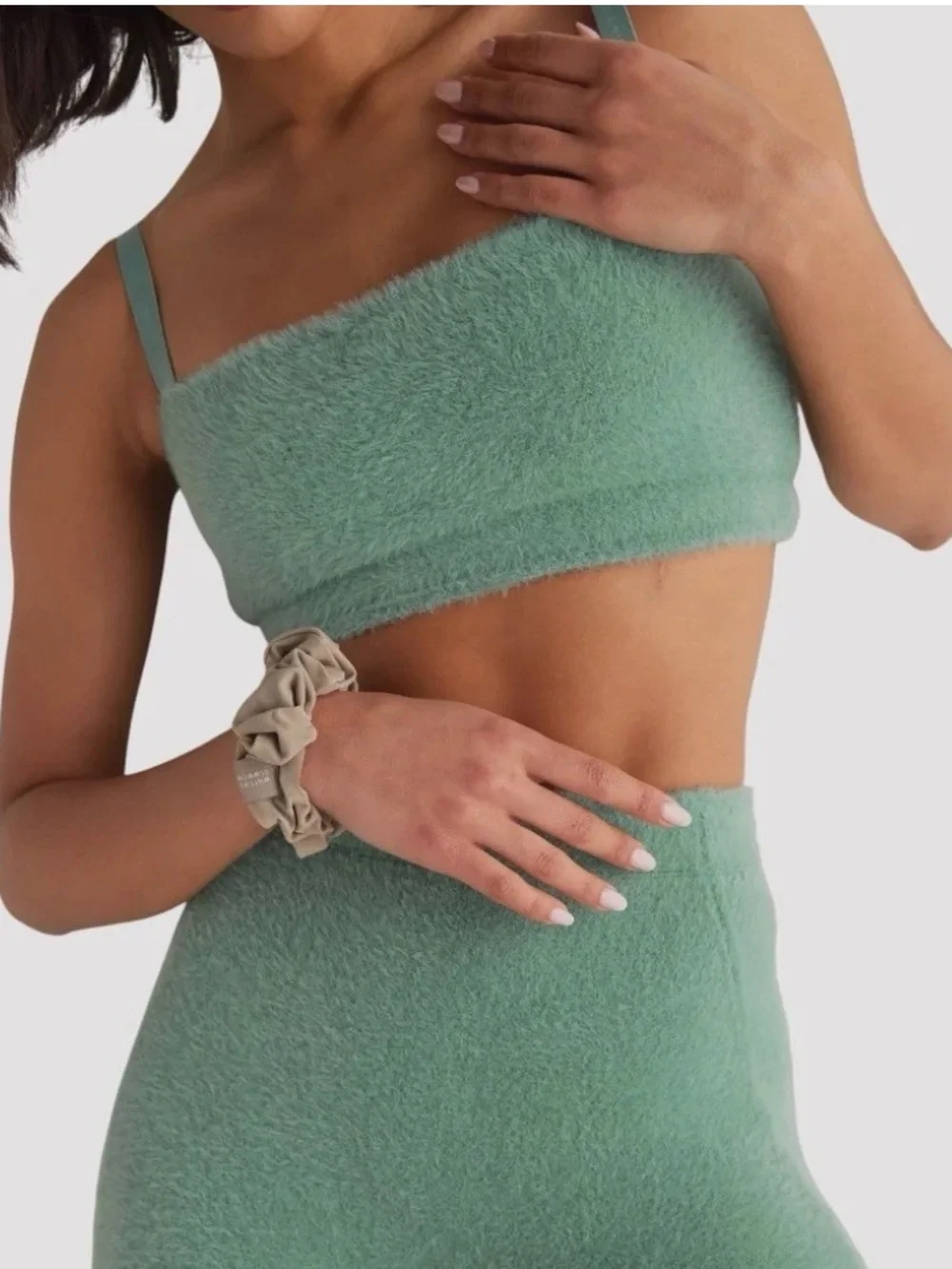 Gymshark x Whitney Simmons Fuzzy Eyelash Matching Set Sage Green